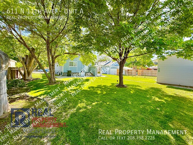 Building Photo - 611 N 11th Ave