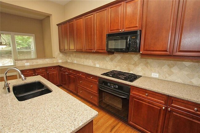 Building Photo - 3029 Woodwalk Dr SE
