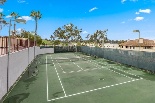 Building Photo - 3577 Paseo De Los Californianos