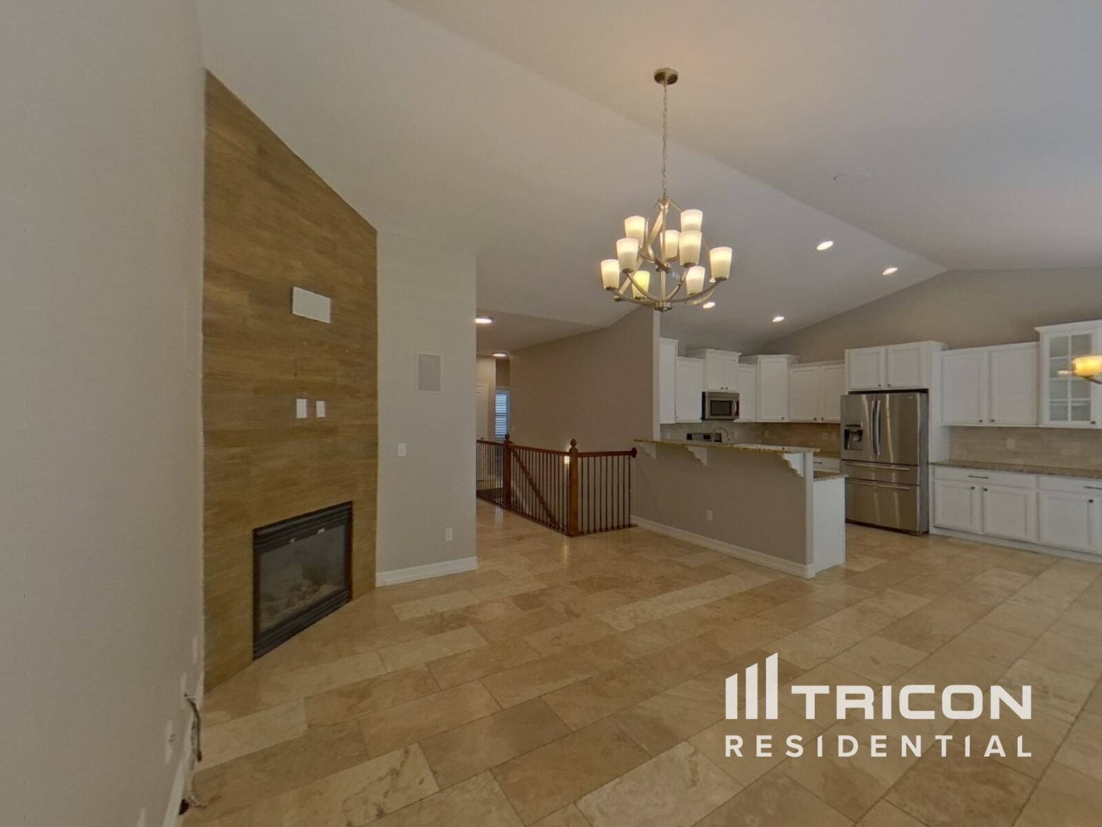 Building Photo - 6697 Cottonwood Tree Dr