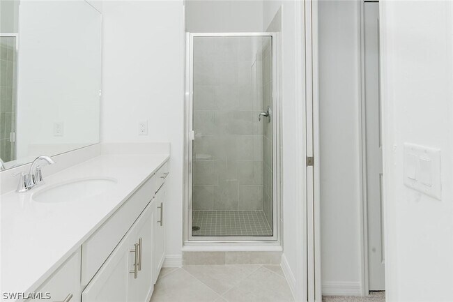 Building Photo - 5583 Double Eagle Cir