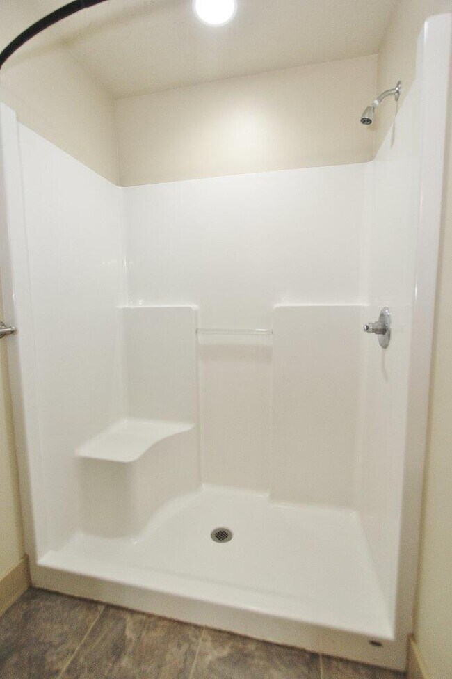 Building Photo - 1161 Kaetzel Way