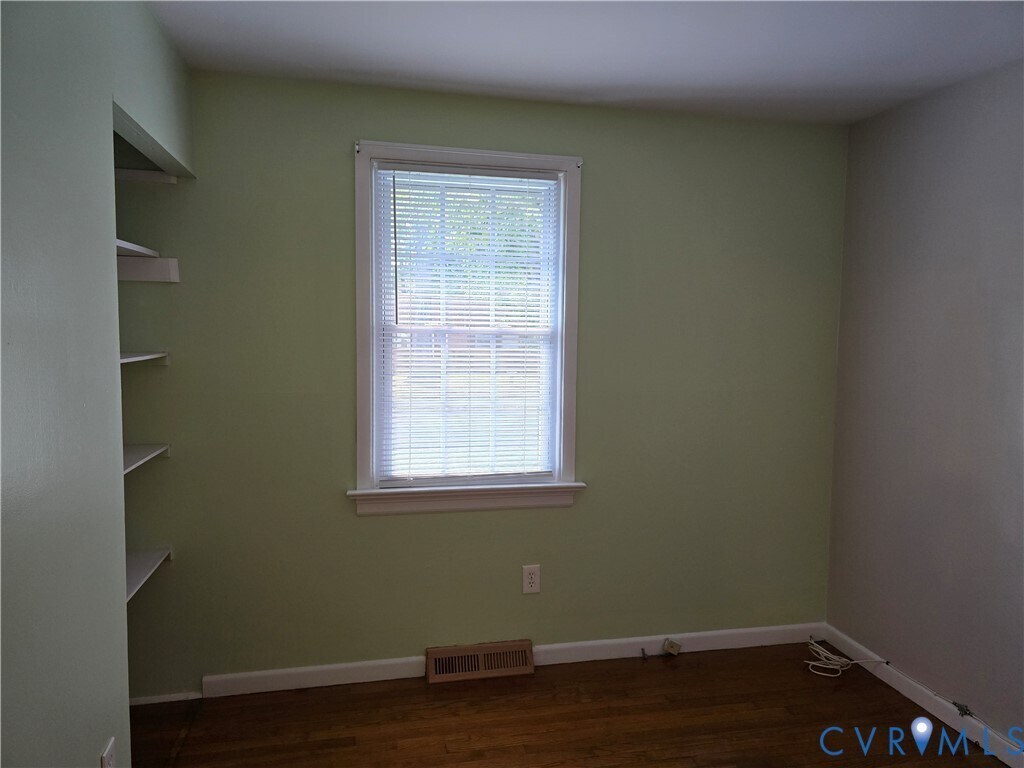 Building Photo - 7998 Wynbrook Ln
