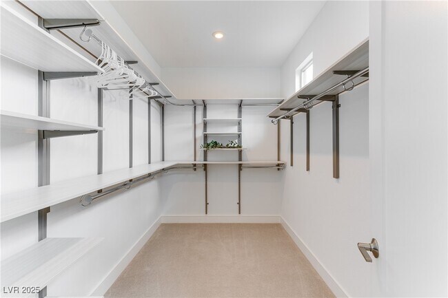 Building Photo - 214 Abbey Hill St