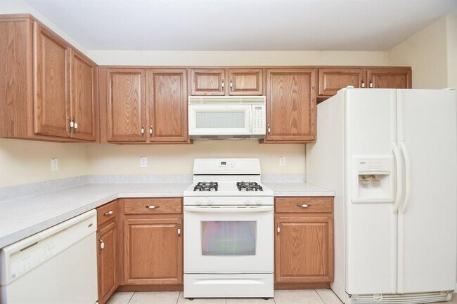 Building Photo - 16211 Cole Bridge Ln