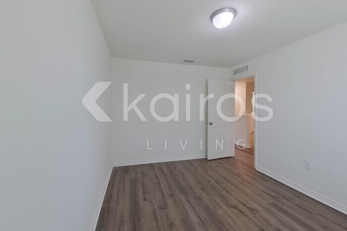 Building Photo - 18268 Wintergarden Ave