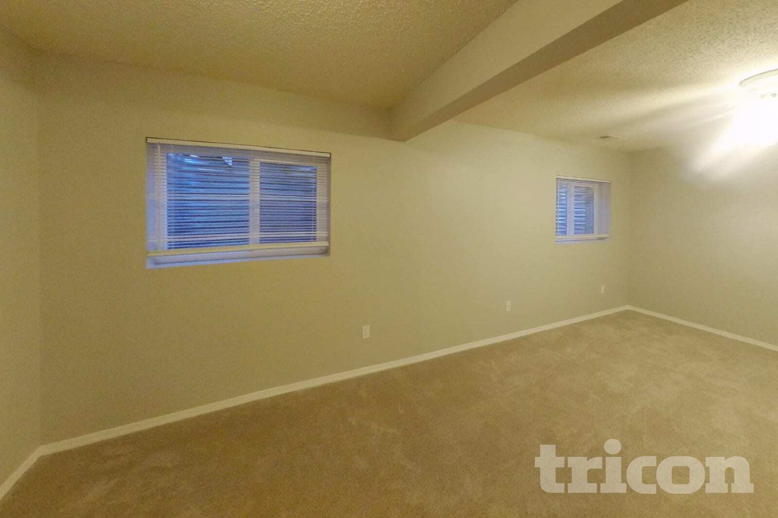 Building Photo - 2920 Frazier Ln