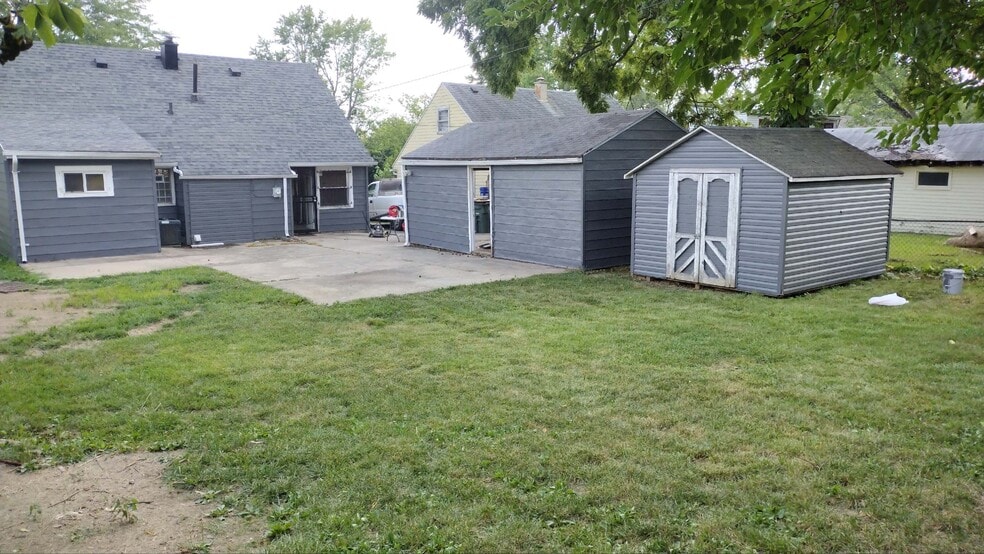 Building Photo - 4005 Prescott Ave