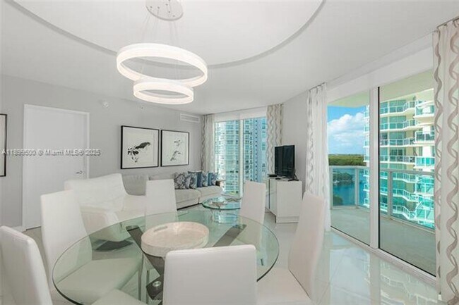 Building Photo - 200 Sunny Isles Blvd
