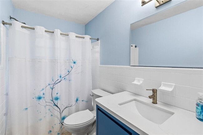 Building Photo - 3700 Whiting Dr SE