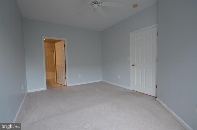 Building Photo - 4551 Strutfield Ln