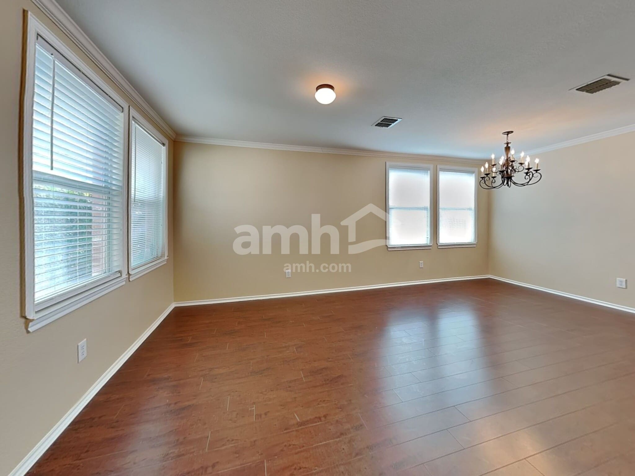 Building Photo - 13149 Cowper Dr