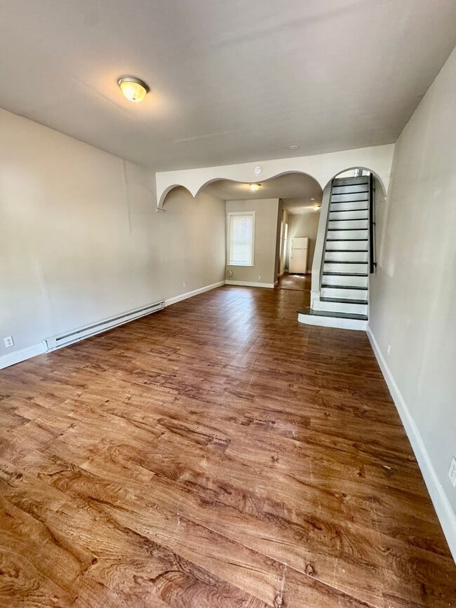 Building Photo - Charming 3-Bedroom Rental in Ogontz