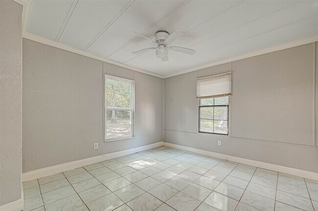 Building Photo - 14572 Hasara Ln