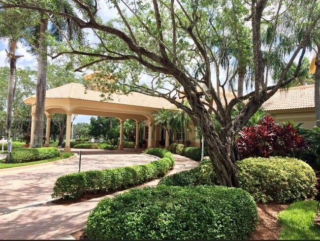 Building Photo - 16764 NW 13th Ct
