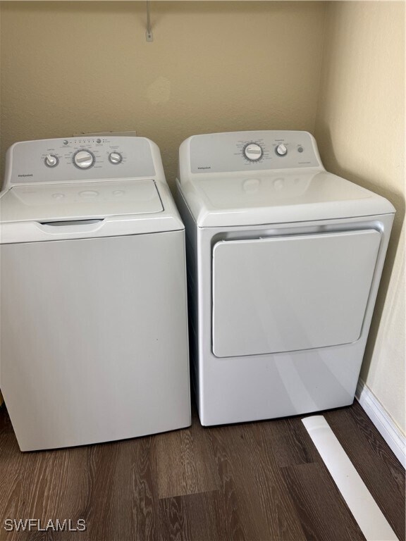 Building Photo - 7985 Preserve Cir