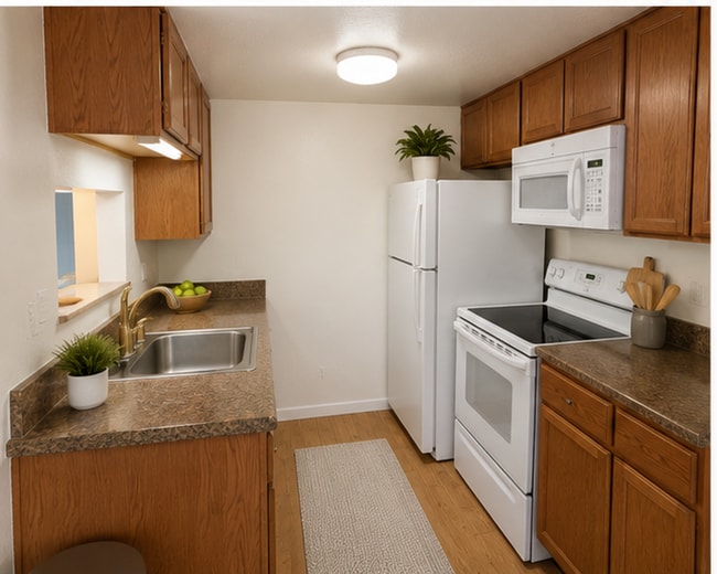 Building Photo - CENTURY 203