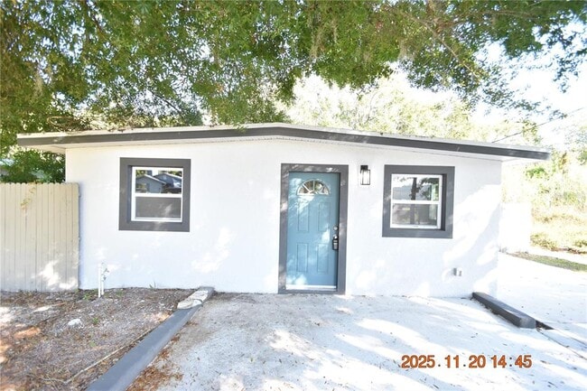 Primary Photo - 825 Lincoln Ave