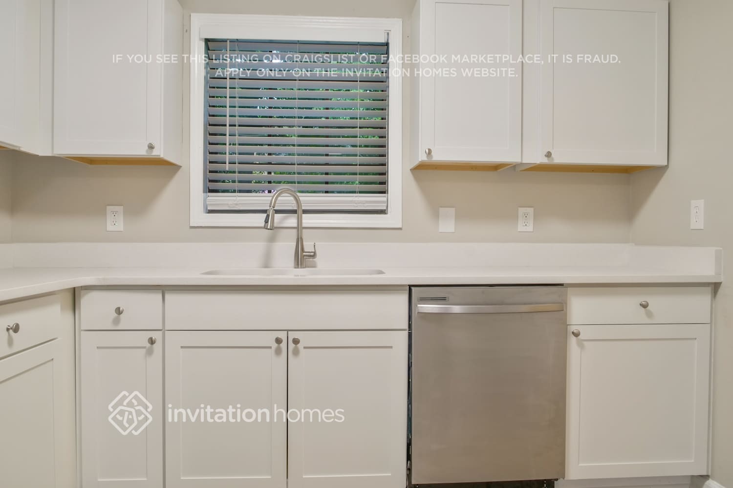Building Photo - 4952 Needle Knob Ct