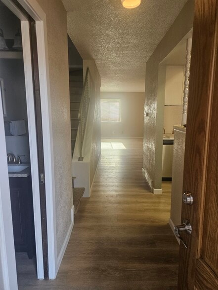 Building Photo - 54 Bonnymede Rd