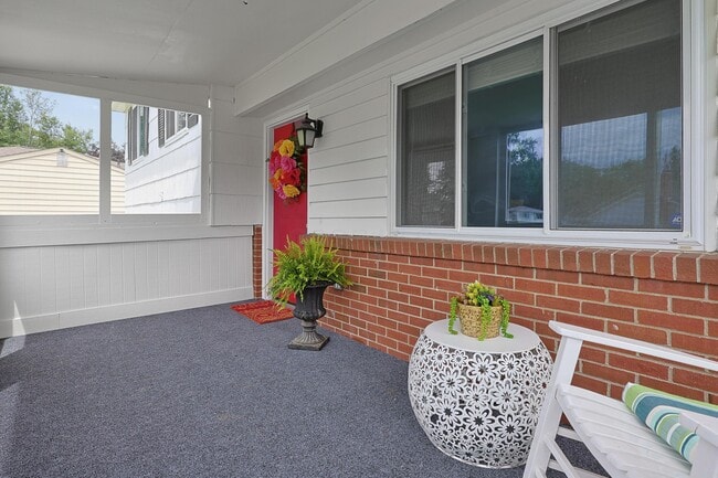 Building Photo - 5014 Norcrest Dr