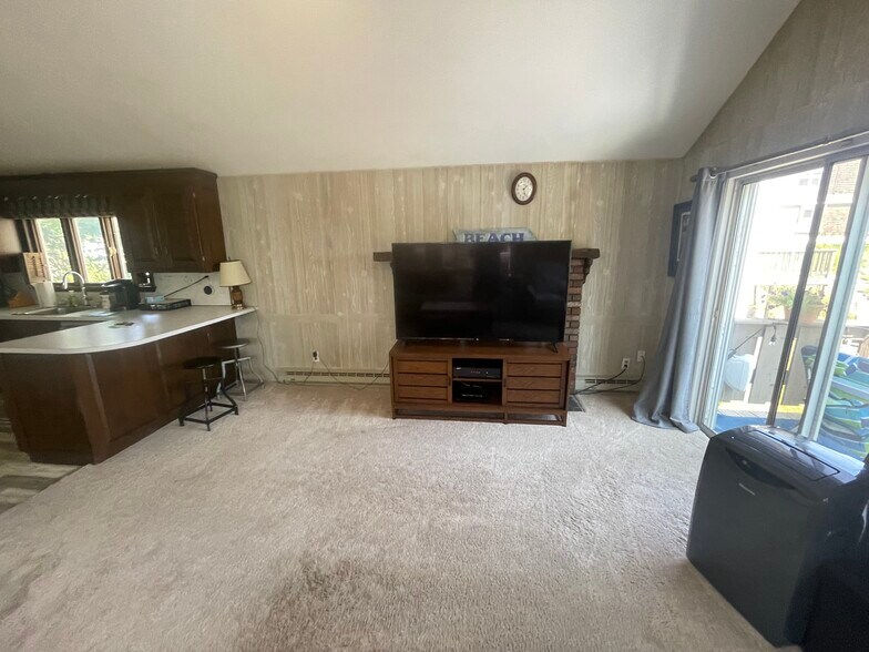 Building Photo - 50 Ancient Hwy