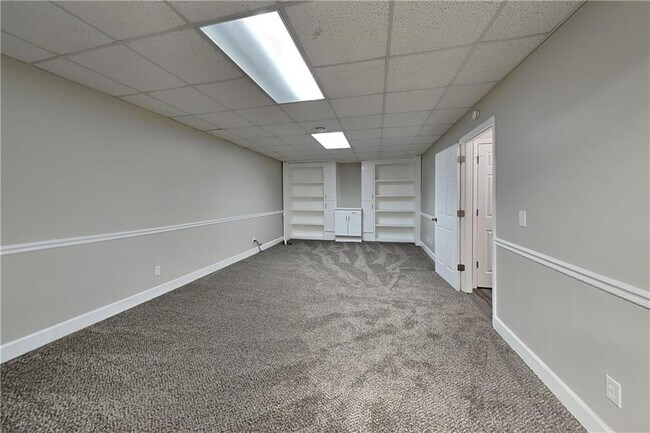 Building Photo - 411 Saddle Brooke Dr