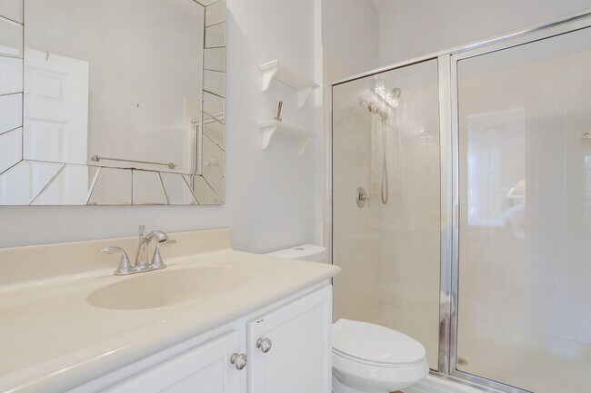 Building Photo - 4971 Bonsai Cir