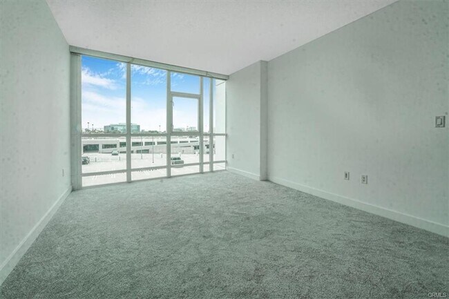 Building Photo - 3131 Michelson Dr