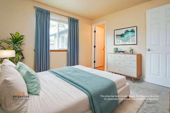 Building Photo - 2105 S Euclid Ln