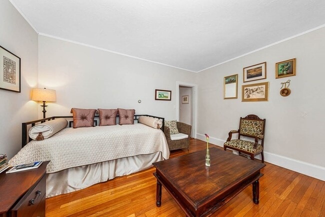 Building Photo - 27 Franklin St