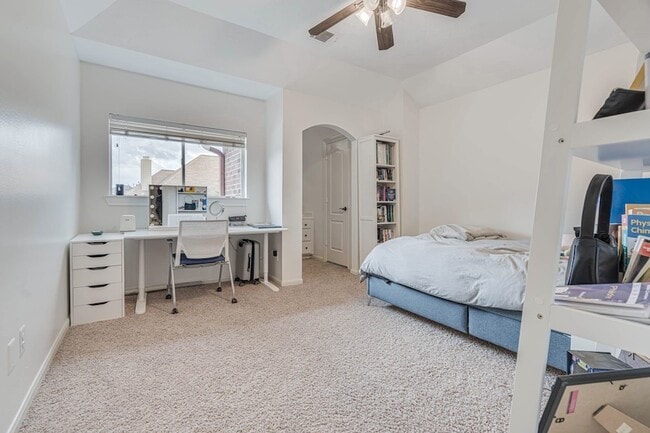 Building Photo - 5103 Mariner's Harbor