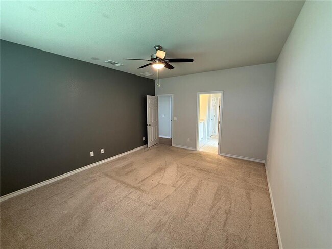 Building Photo - 1308 Eagle Ray St