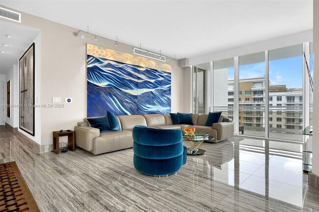 Building Photo - 901 Brickell Key Blvd