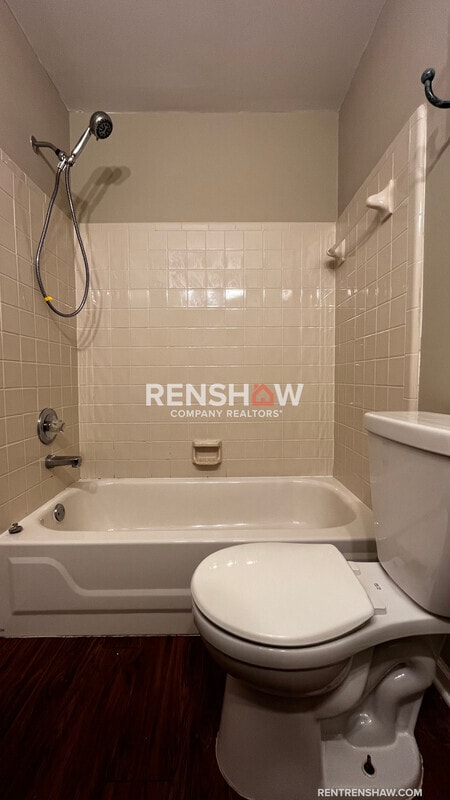 Building Photo - 2230 Curbertson St