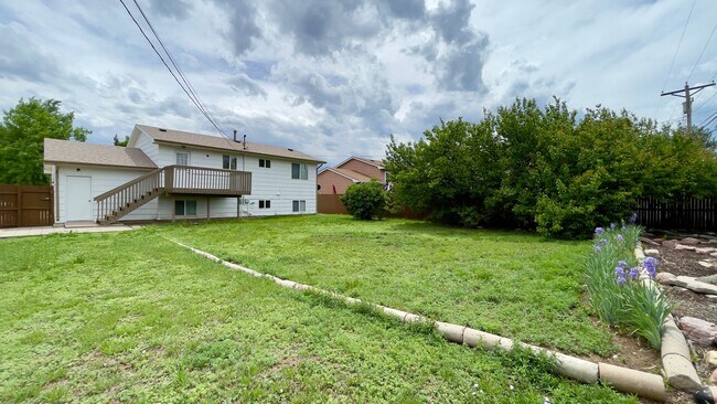 Building Photo - Exceptional Family Home in Fountain, CO - ...