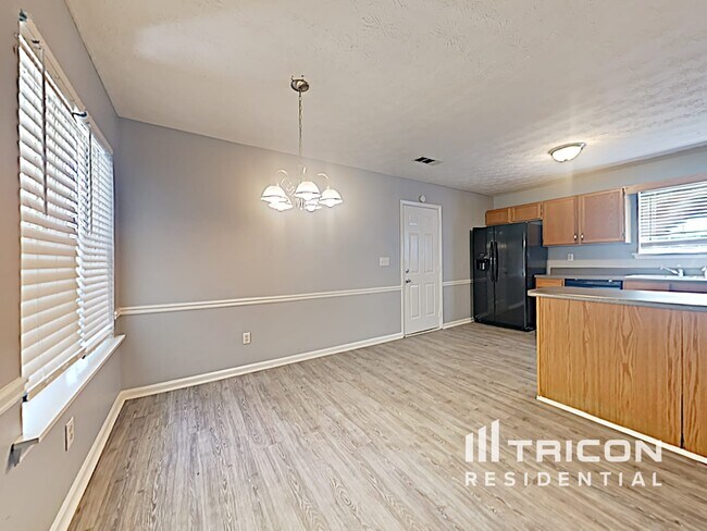 Building Photo - 2340 Amber Hills Way