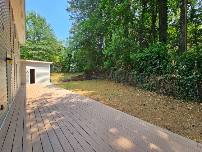 Building Photo - COMING: Spacious East Cobb Cape Cod with Main-Level Primary Suite & 3-Car Garage