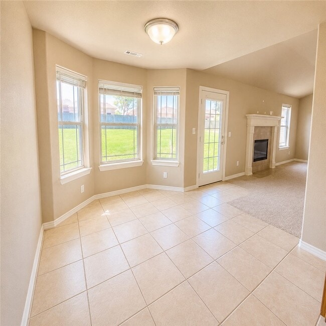 Building Photo - 3491 W Clearwood Dr