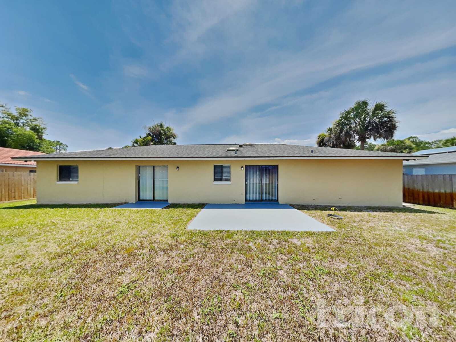Building Photo - 27 Princess Rose Dr