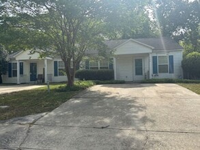 Building Photo - Patio Home in Ashewood Commons