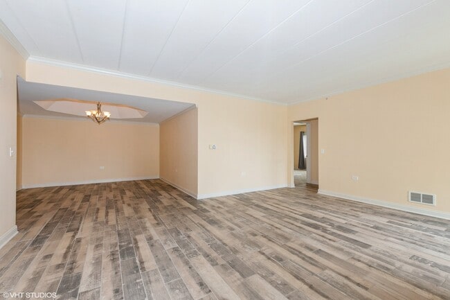 Building Photo - 14130 Sheffield Dr
