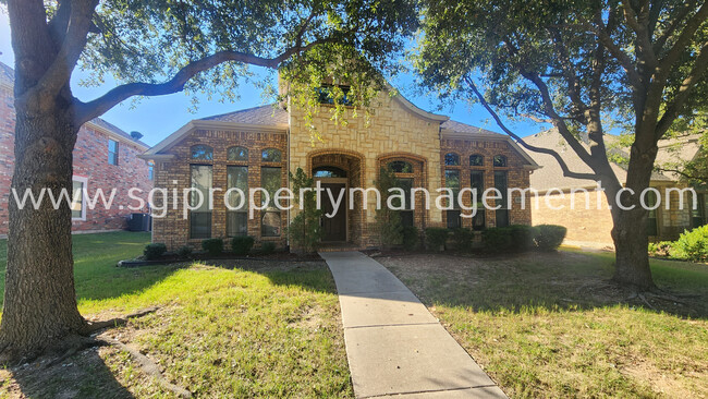 Primary Photo - Gorgeous home ready for move in