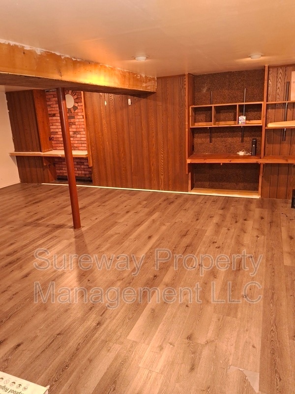 Building Photo - 1002 Belleview Blvd