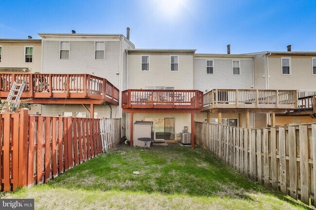 Building Photo - 3548 Softwood Terrace