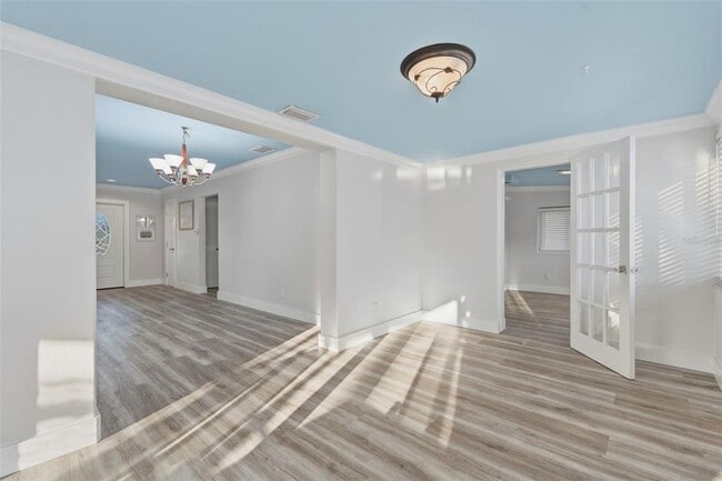 Building Photo - 58 Lido Dr