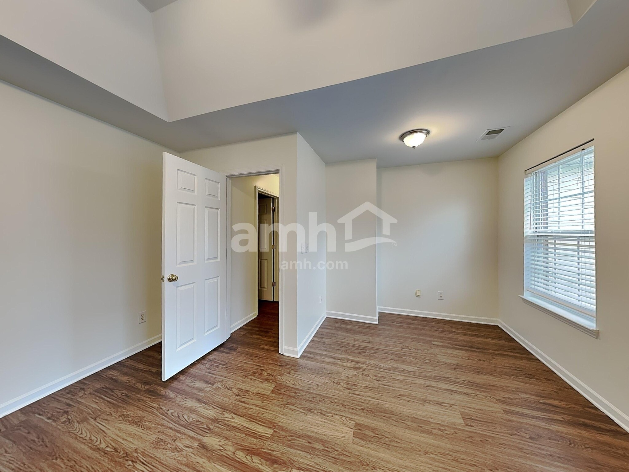 Building Photo - 1009 Enderbury Dr