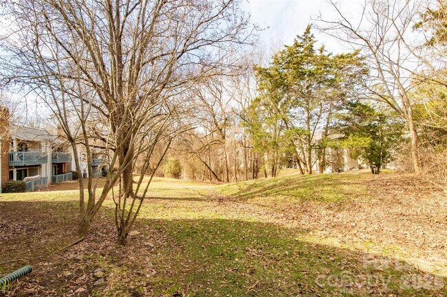 Building Photo - 11026 Harrowfield Rd