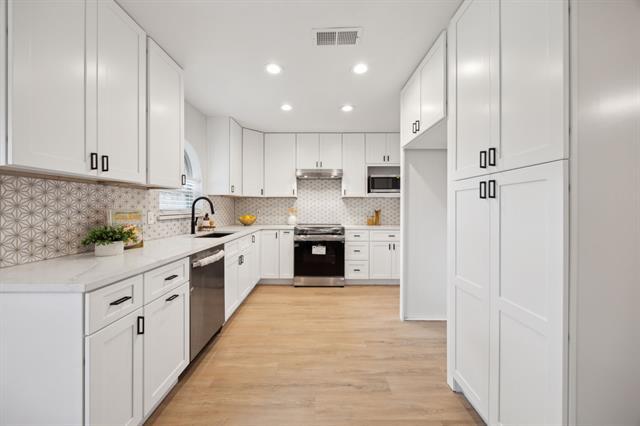Building Photo - 3413 Parkhaven Dr