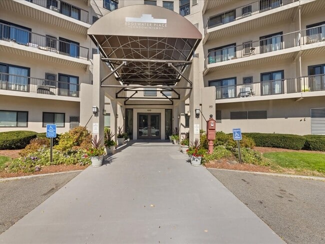 Building Photo - 133 Commander Shea Blvd